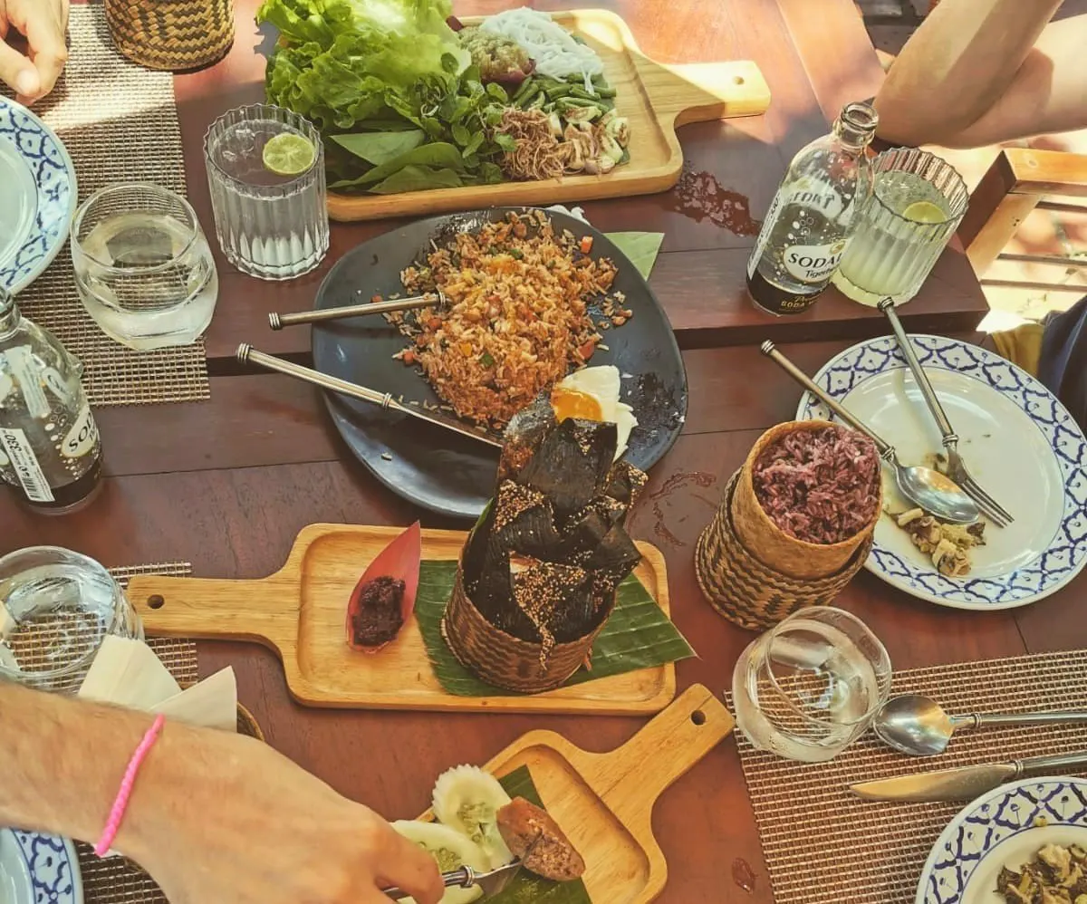 top laos food best lao dishes popular lao cuisine